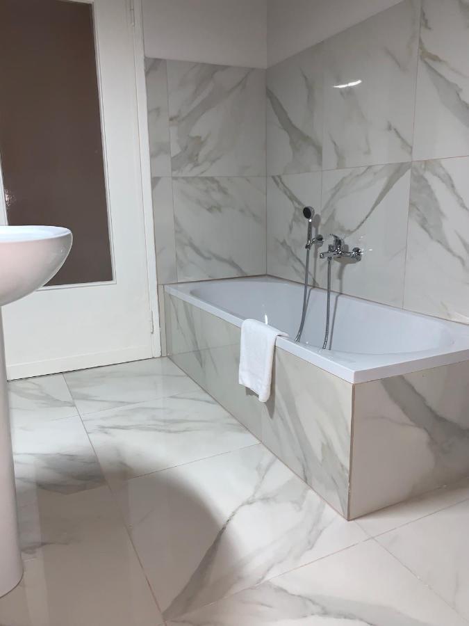 Suite Lame 37 Rental Rooms Bologna Eksteriør billede